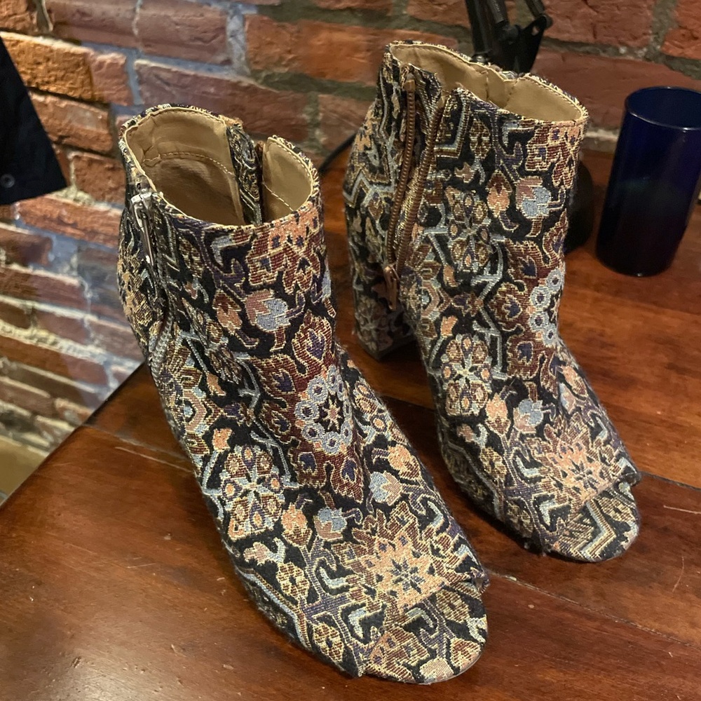 Candie's Multicolor Patterned Ankle Boots